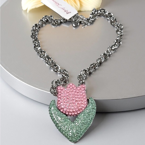 Betsey Johnson NWT Fun Pink & Green Rhinestone Tulip Silver Tone Necklace (J155) - Picture 2 of 8